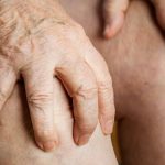 A-Physician-with-Gout-Helps-Others-with-the-Same-Condition
